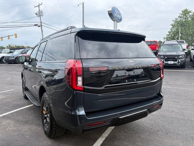 Certified 2025 Ford Expedition Tremor AWD/4WD image 5