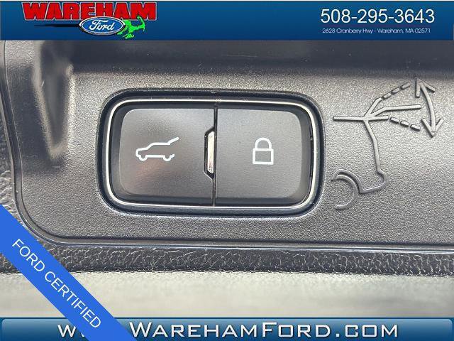 Certified 2022 Ford Explorer XLT w/ Equipment Group 202A AWD/4WD image 17