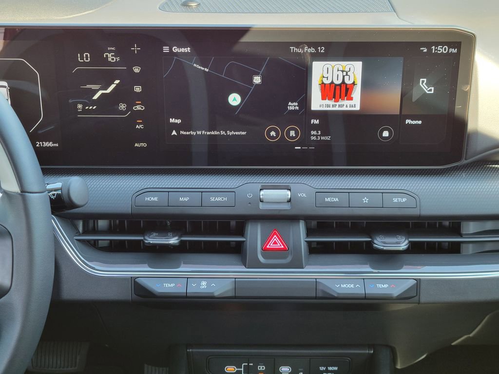 Used 2025 Kia K4 GT-Line w/ GT-Line Premium Package image 20