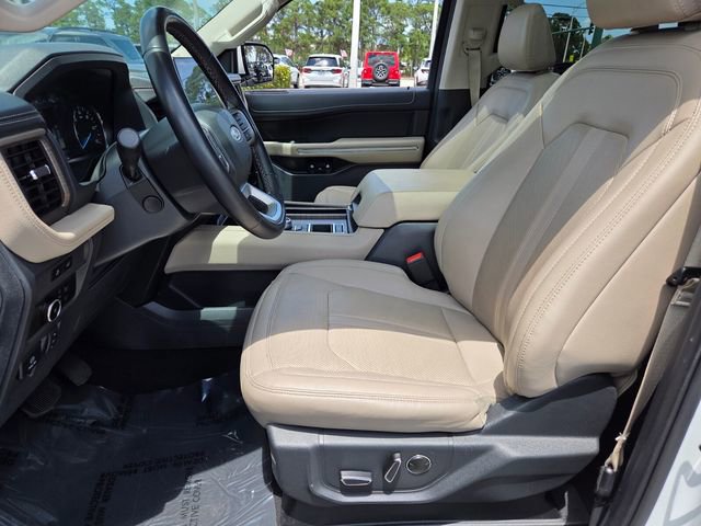 Certified 2024 Ford Expedition Limited RWD image 9