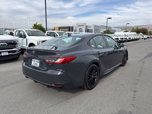 Used 2025 Toyota Camry SE FWD image 6