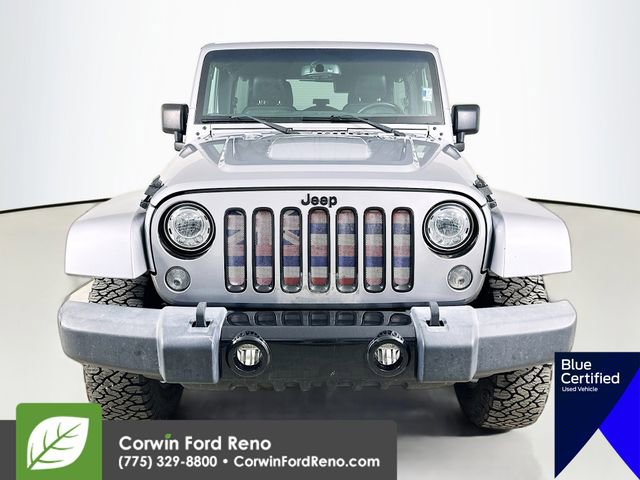 Used 2018 Jeep Wrangler Unlimited Sahara w/ Max Tow Package AWD/4WD image 2