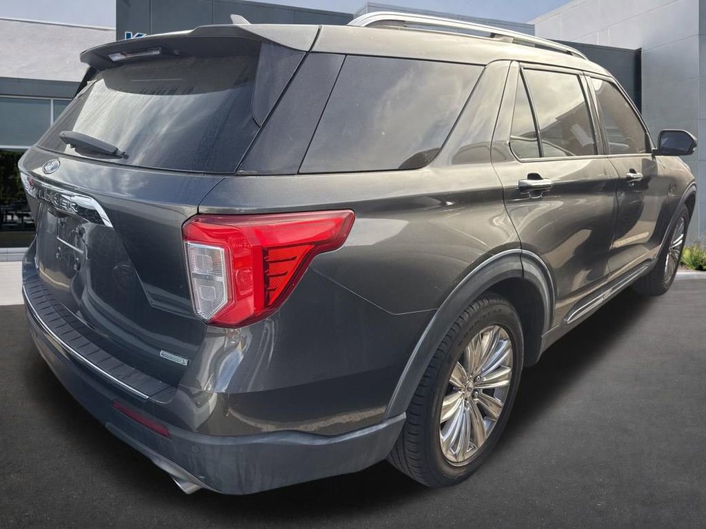 Certified 2020 Ford Explorer Limited image 3