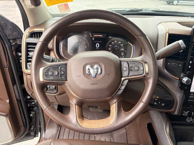 Used 2025 RAM 2500 Limited AWD/4WD image 18