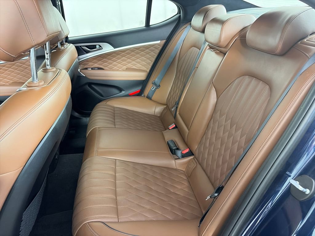 Used 2021 Genesis G70 3.3T w/ Prestige Package AWD/4WD image 13
