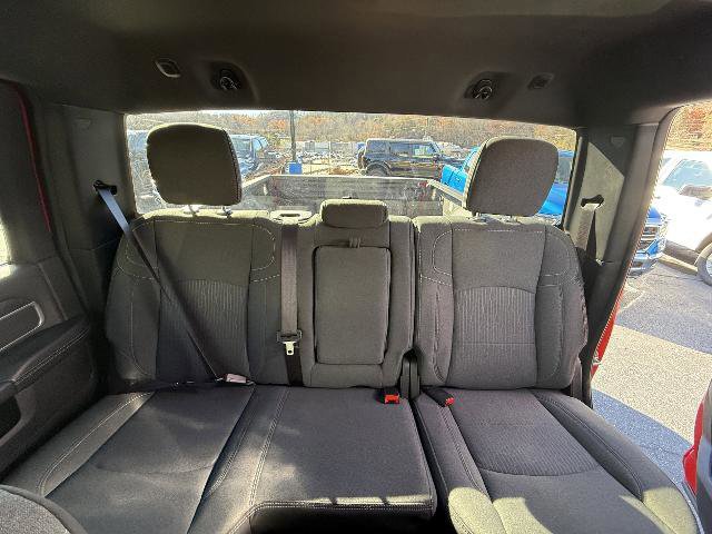 Used 2024 RAM 2500 Big Horn w/ Sport Appearance Package image 12