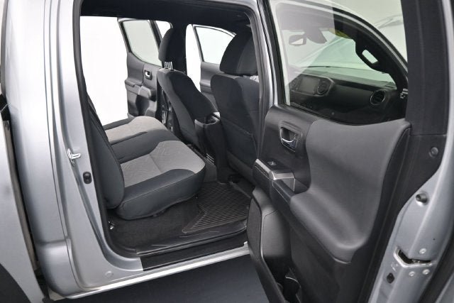 Used 2023 Toyota Tacoma TRD Off-Road AWD/4WD image 19