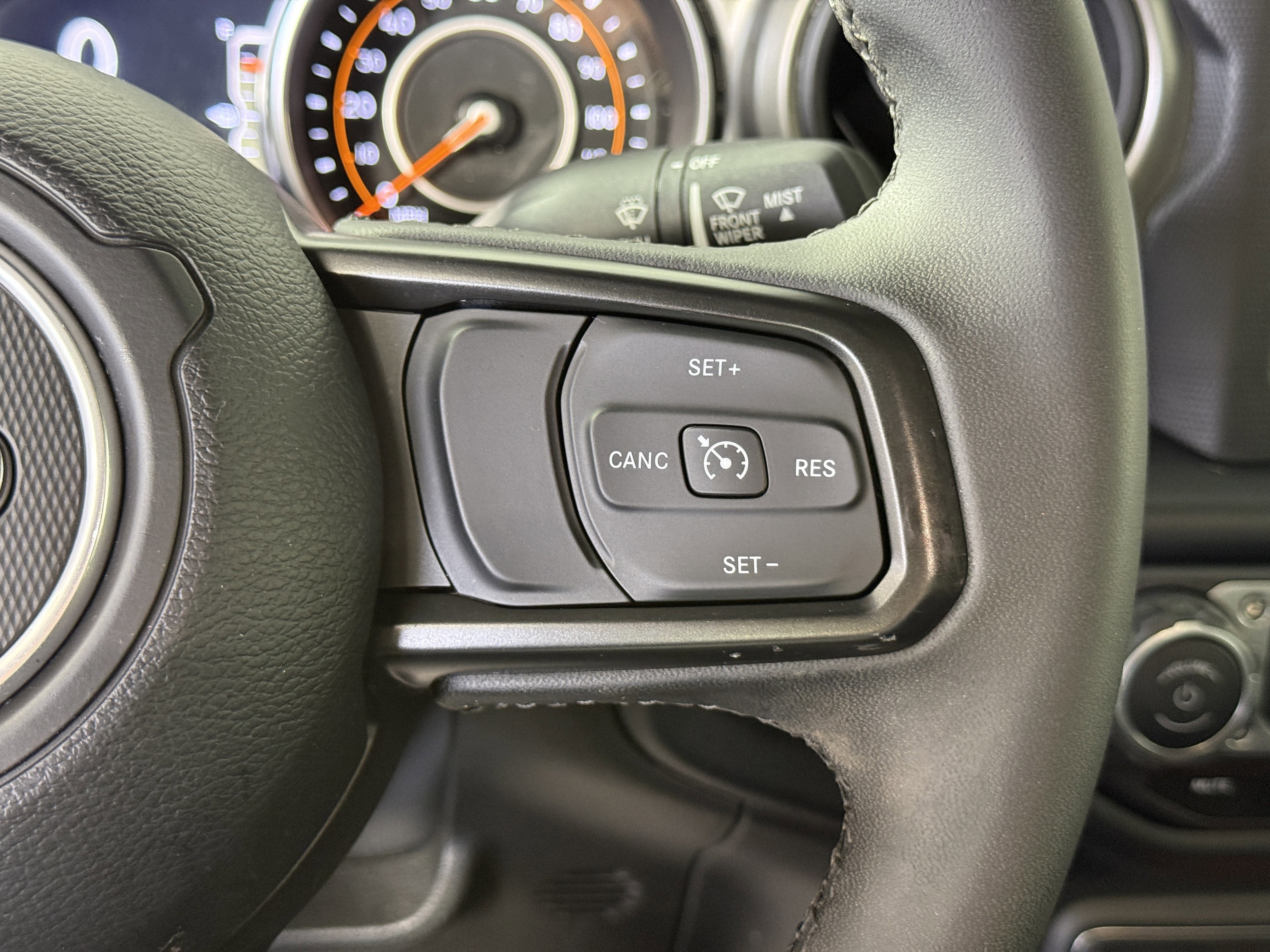 Used 2023 Jeep Gladiator Willys image 24