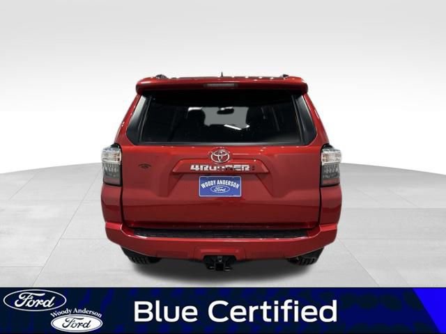 Used 2022 Toyota 4Runner SR5 Premium image 3