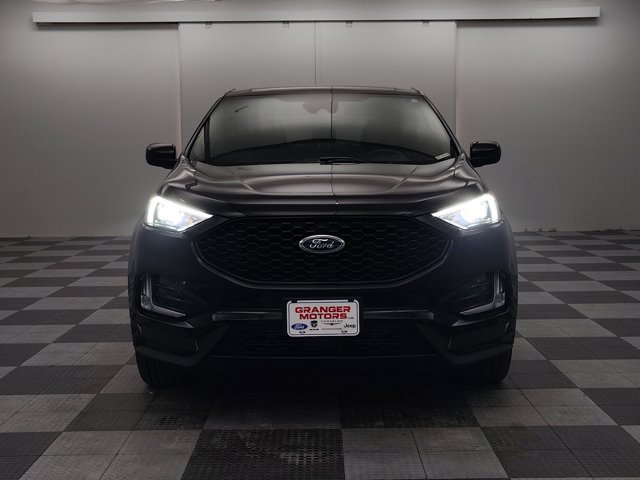 Certified 2023 Ford Edge ST-Line AWD/4WD image 4