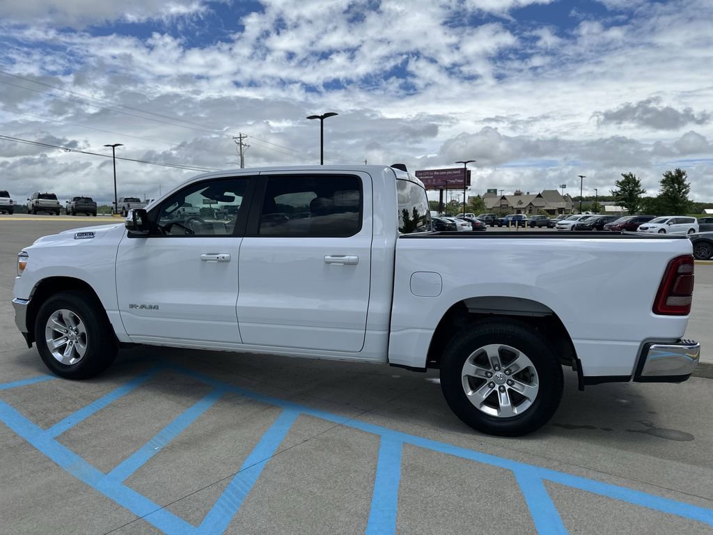 Used 2024 RAM 1500 Laramie AWD/4WD image 5