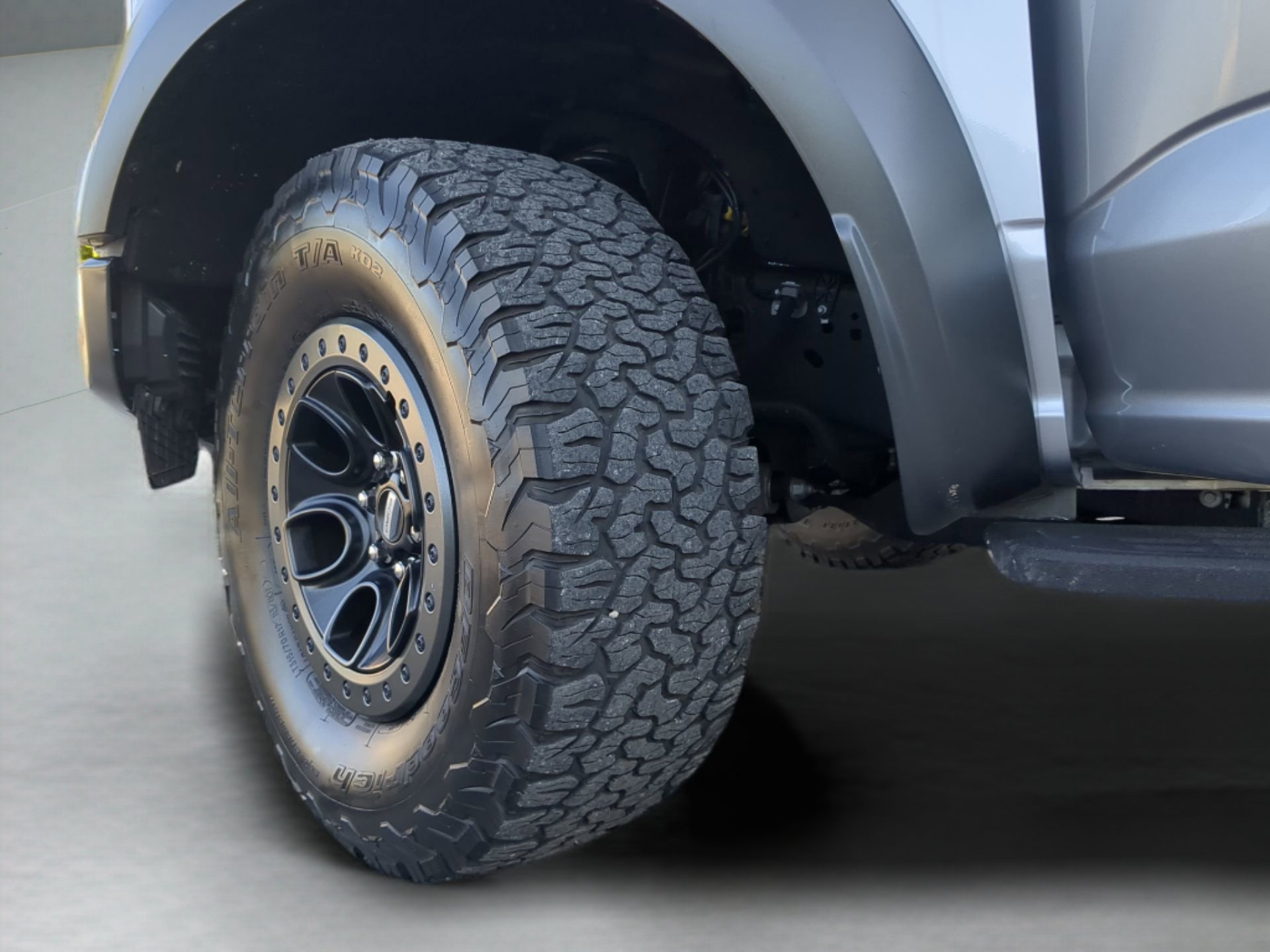 Certified 2023 Ford F150 Raptor w/ Raptor Carbon Fiber Package AWD/4WD image 74