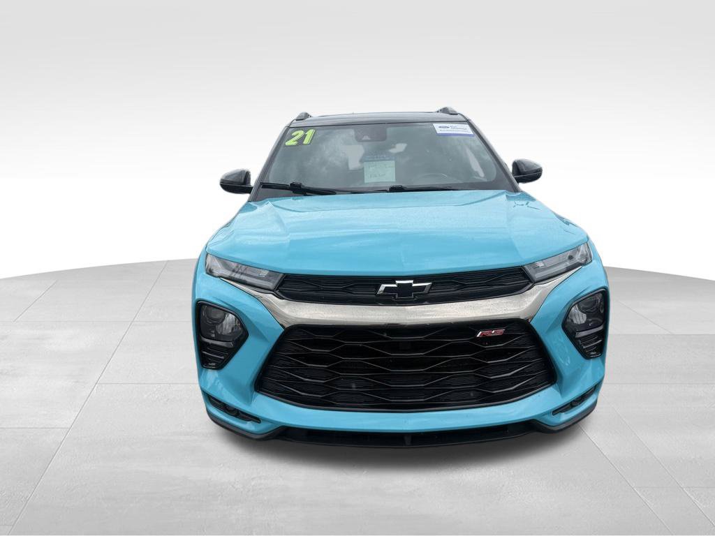 Used 2021 Chevrolet TrailBlazer RS w/ Sun and Liftgate Package AWD/4WD image 3