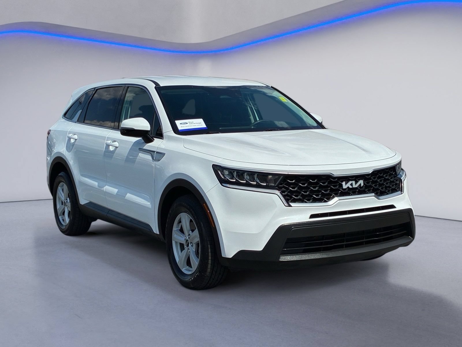 Used 2023 Kia Sorento LX FWD image 5