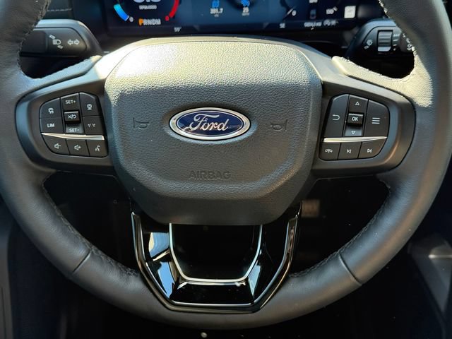 Certified 2025 Ford Ranger Lariat w/ Chrome Accent Package AWD/4WD image 29