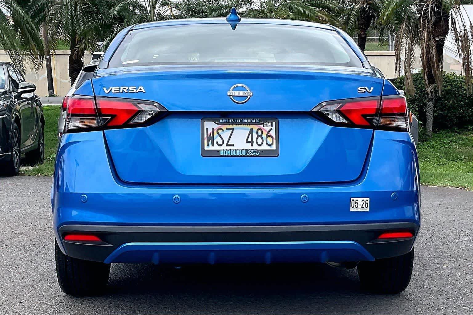 Used 2023 Nissan Versa SV FWD image 5