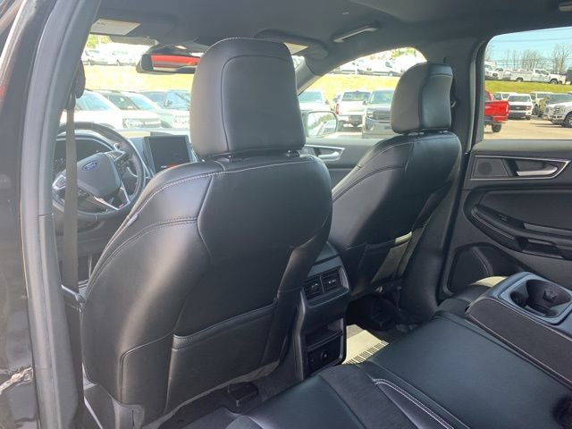 Certified 2022 Ford Edge ST image 18