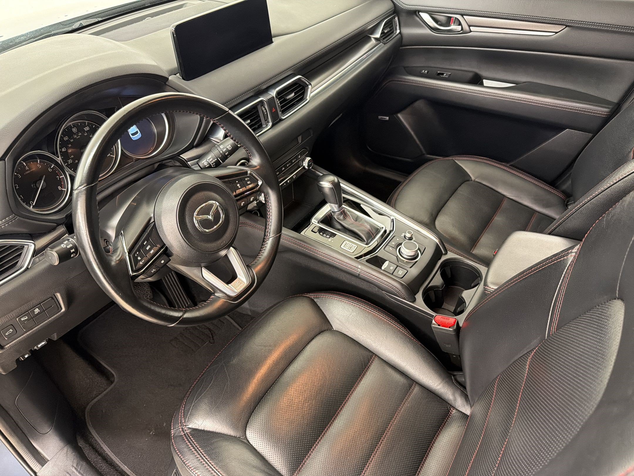Used 2024 MAZDA CX-5 Carbon Edition AWD/4WD image 4