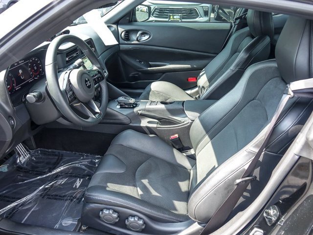 Used 2024 Nissan Z Performance RWD image 13