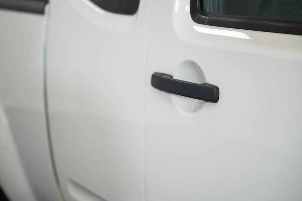 Used 2021 Nissan Frontier SV RWD image 14