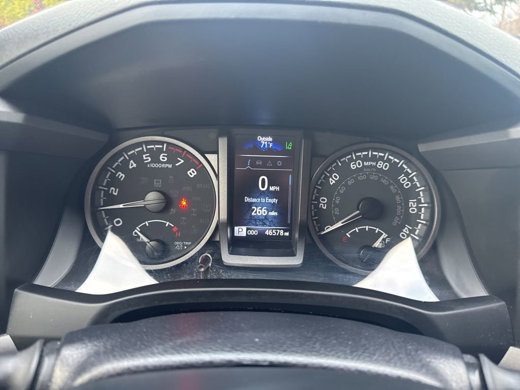 Used 2022 Toyota Tacoma TRD Sport w/ Technology Package AWD/4WD image 19