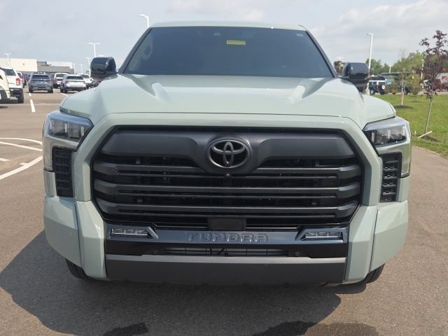 Used 2024 Toyota Tundra Limited AWD/4WD image 3