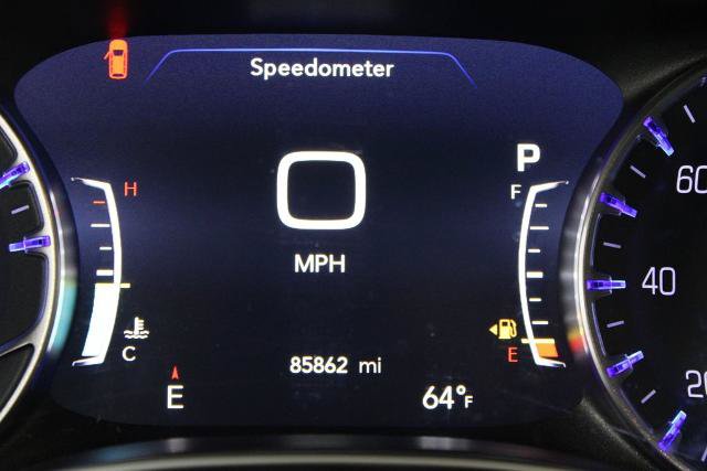 Used 2023 Chrysler Pacifica Limited FWD image 40