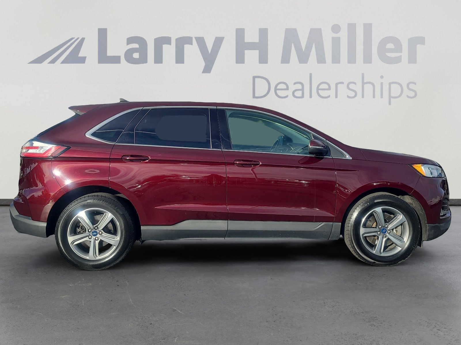 Certified 2020 Ford Edge SEL w/ Convenience Package image 6