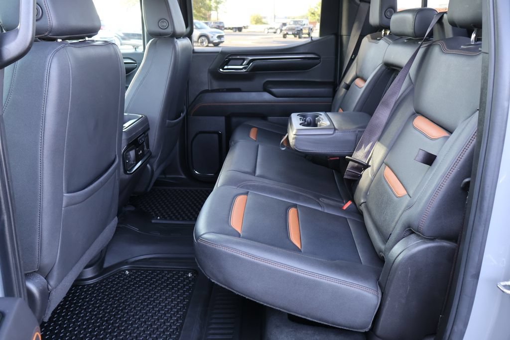 Used 2024 GMC Sierra 1500 AT4 w/ Technology Package AWD/4WD image 28