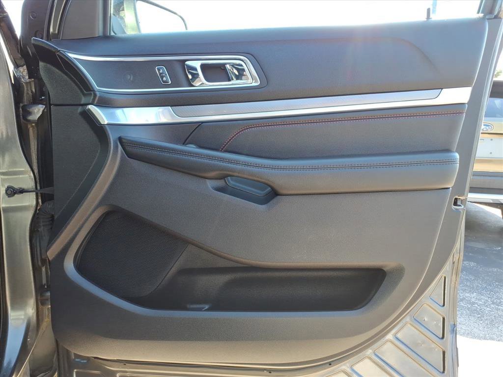 Certified 2019 Ford Explorer Sport w/ Equipment Group 401A image 19