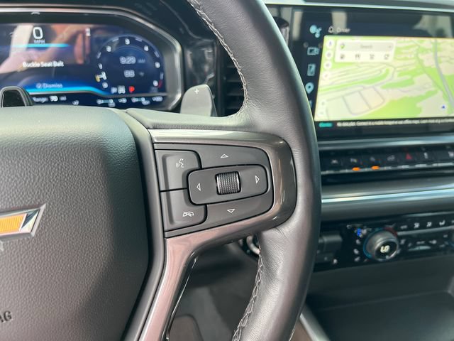 Used 2024 Chevrolet Silverado 1500 High Country w/ Technology Package AWD/4WD image 17