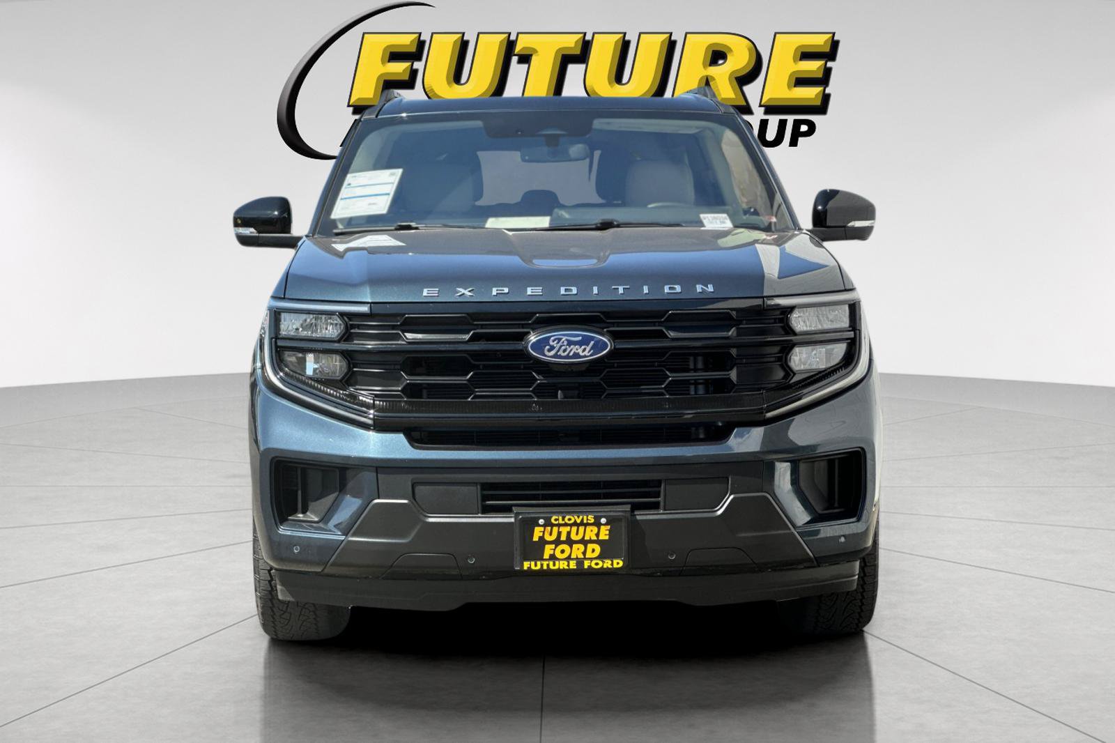 Certified 2025 Ford Expedition Active AWD/4WD image 8