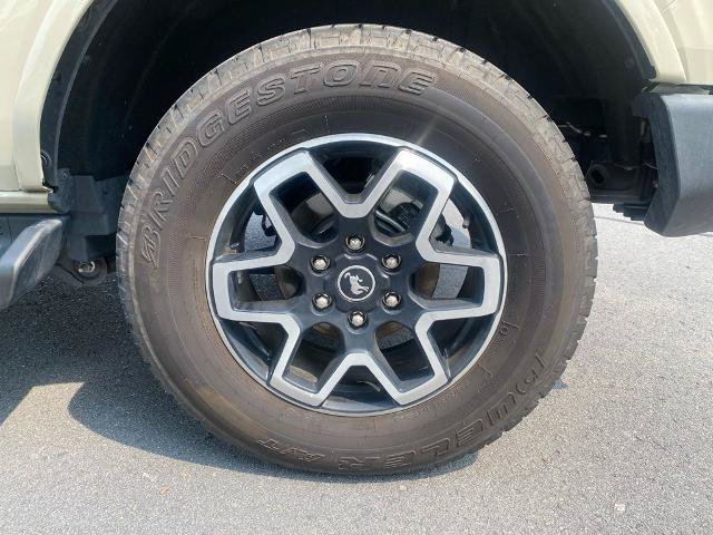 Certified 2025 Ford Bronco Outer Banks AWD/4WD image 34