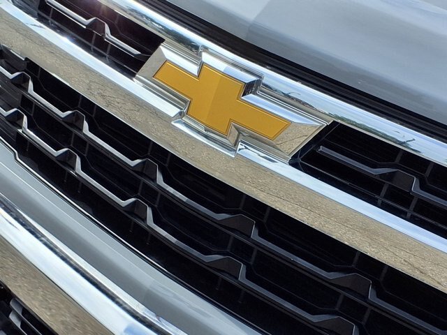 Used 2024 Chevrolet Silverado 1500 LT AWD/4WD image 25