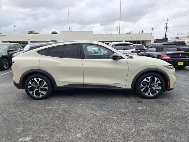 Certified 2025 Ford Mustang Mach-E Select w/ Comfort Package Lite image 2