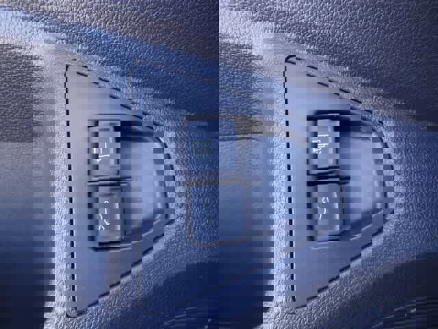 Used 2024 Volkswagen Jetta SE image 16