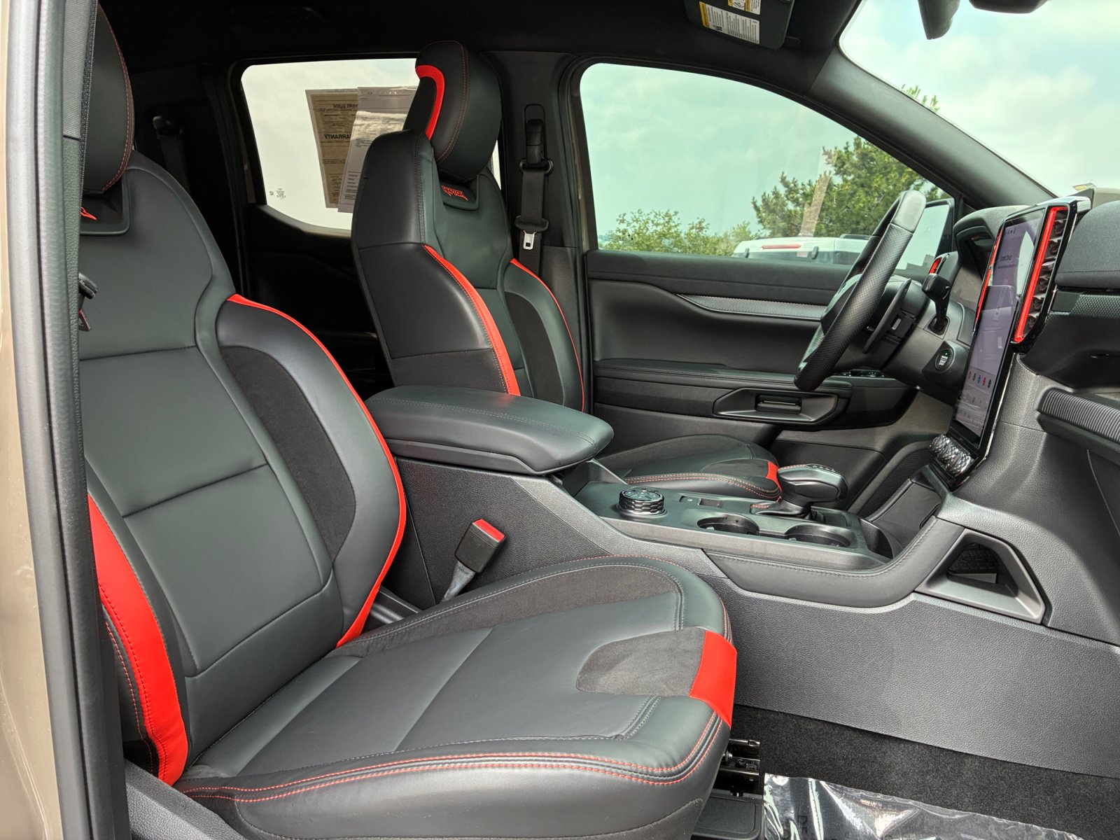 Certified 2025 Ford Ranger Raptor AWD/4WD image 19