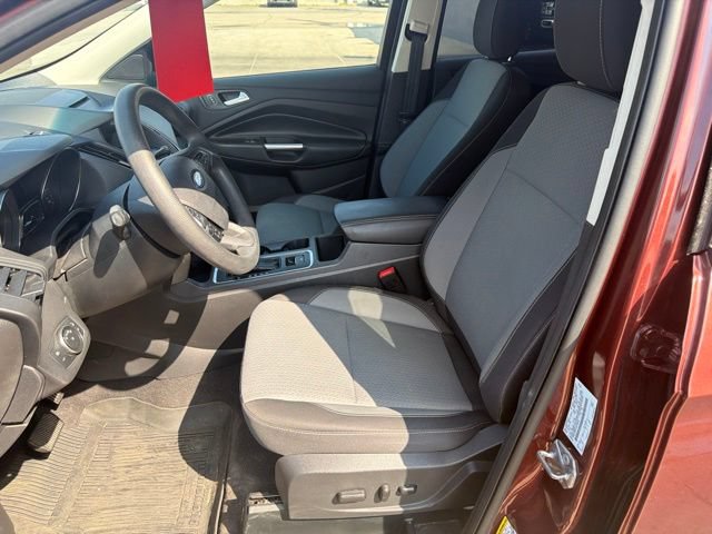 Certified 2018 Ford Escape SE w/ SE Sync 3 Package FWD image 21