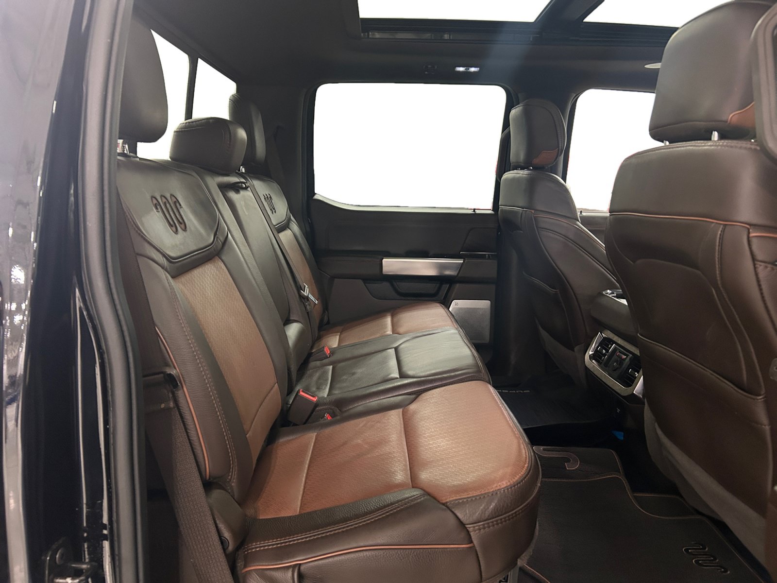 Certified 2024 Ford F250 King Ranch w/ FX4 Off-Road Package AWD/4WD image 22