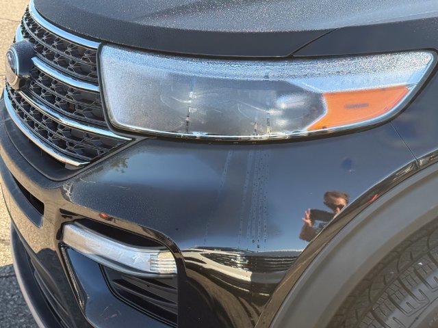 Certified 2023 Ford Explorer XLT w/ Equipment Group 202A AWD/4WD image 26