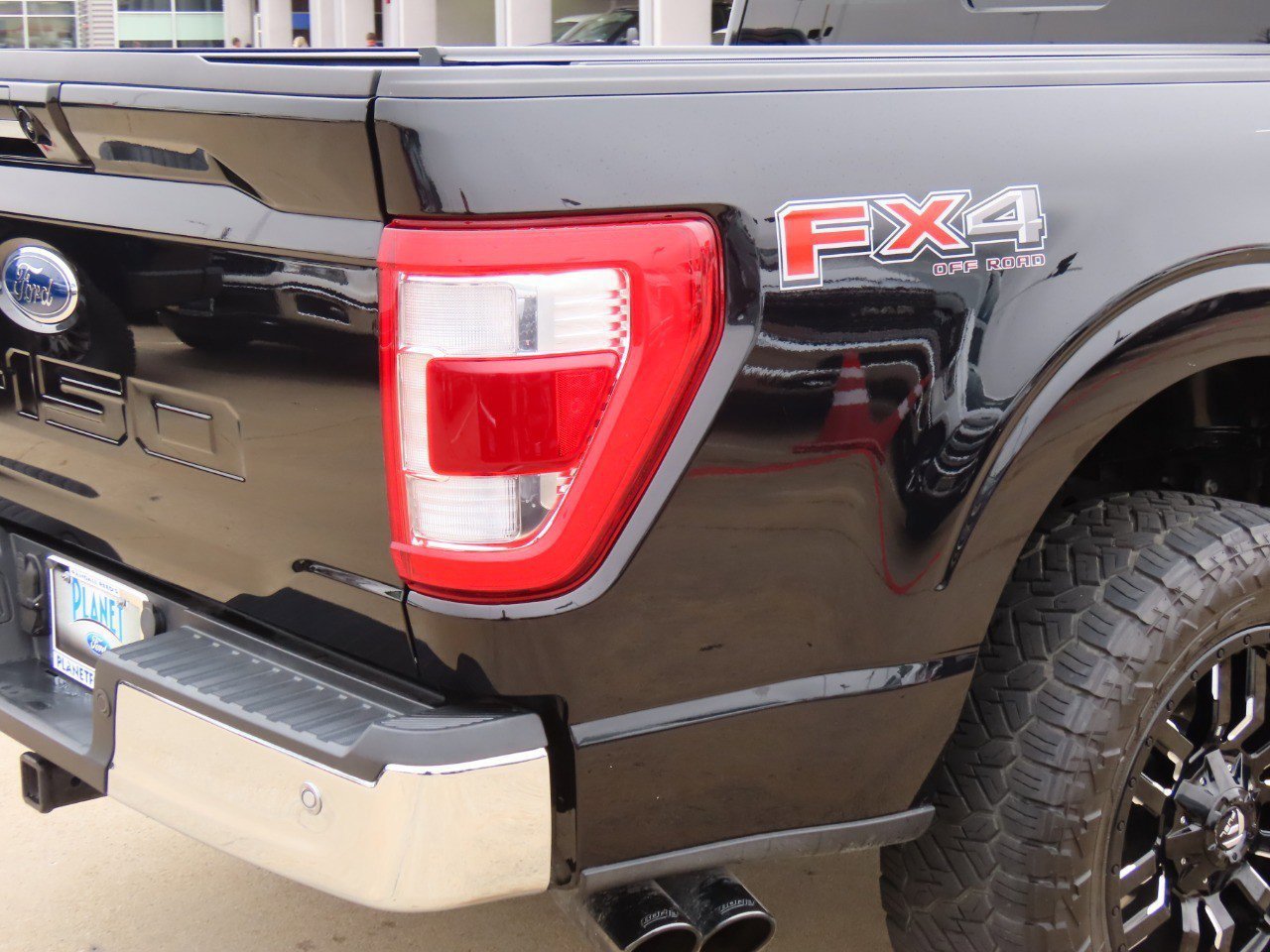 Certified 2022 Ford F150 Lariat image 14