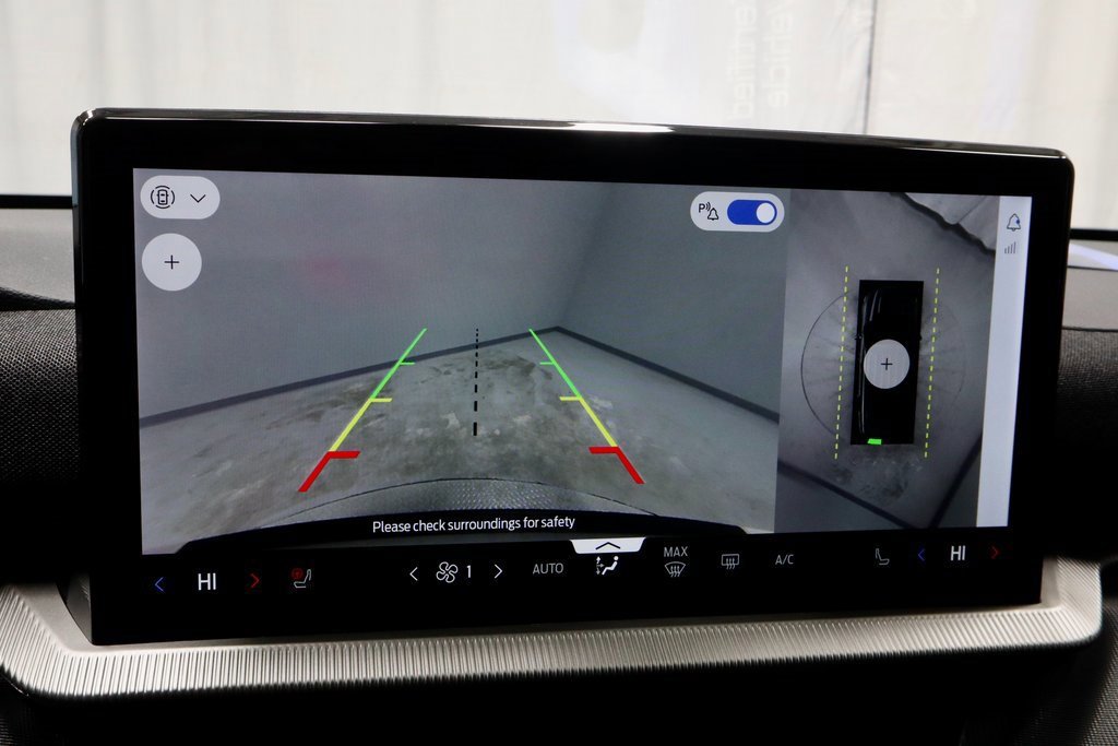 Certified 2025 Ford Explorer ST image 9