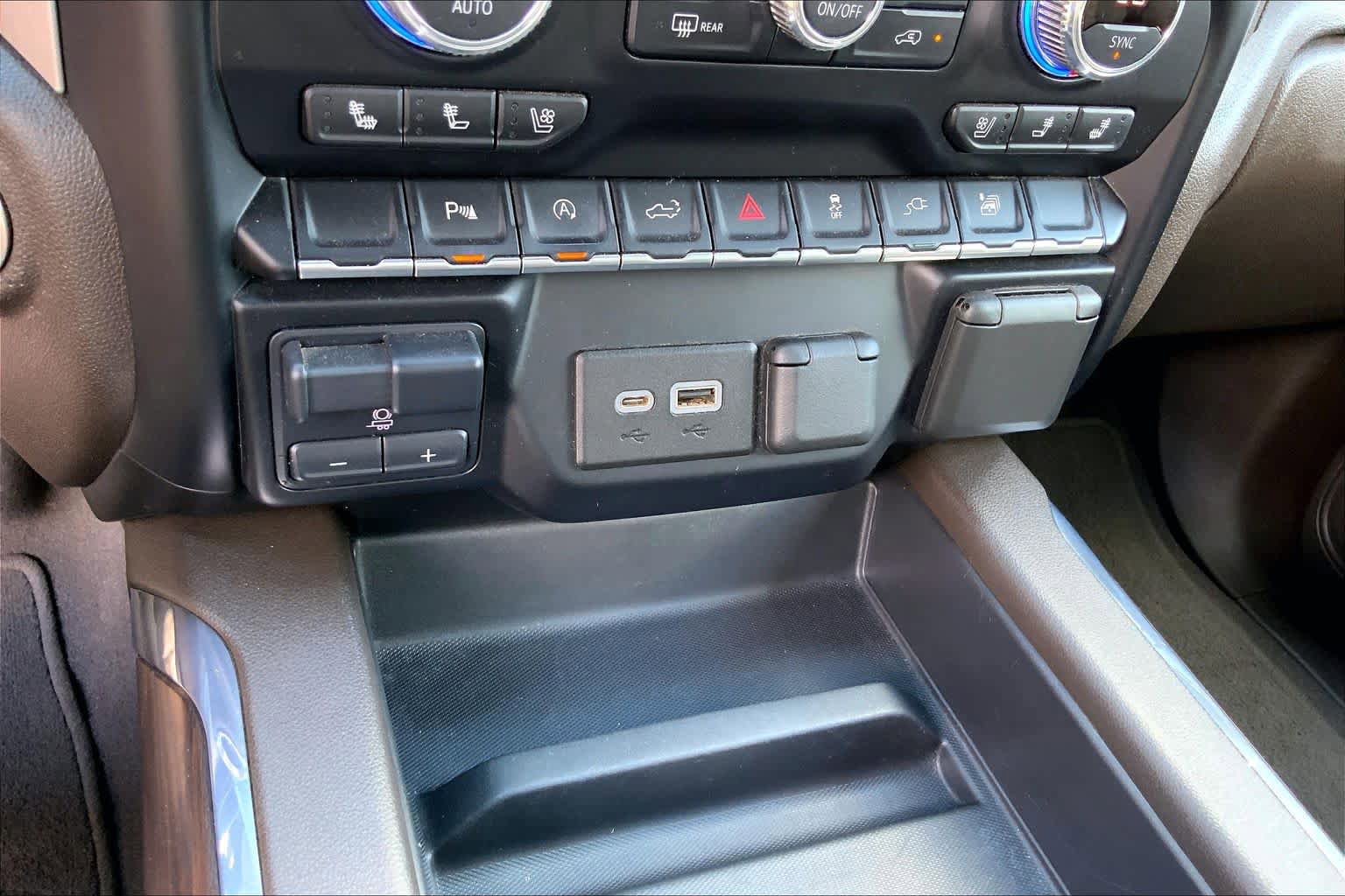 Used 2021 GMC Sierra 1500 SLT RWD image 35