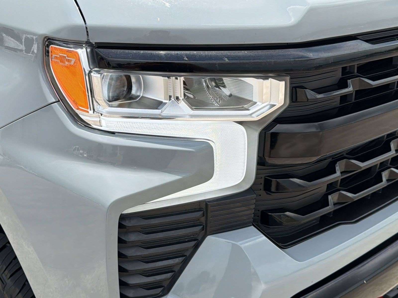 Used 2024 Chevrolet Silverado 1500 LT Trail Boss w/ Convenience Package II AWD/4WD image 12