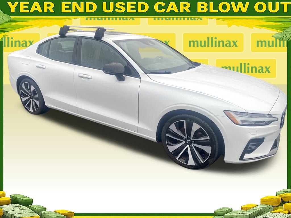 Used 2022 Volvo S60 B5 Momentum w/ Advanced Package