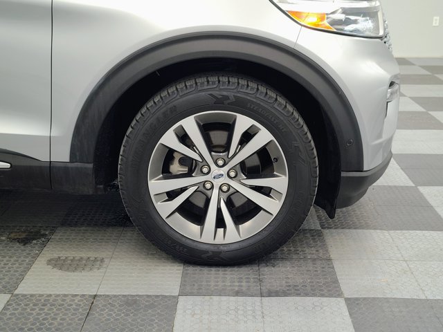 Certified 2020 Ford Explorer Platinum w/ Premium Technology Package AWD/4WD image 15