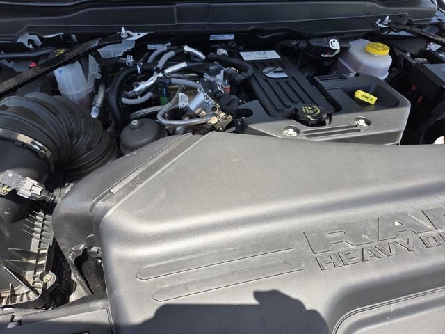 Used 2025 RAM 3500 Limited AWD/4WD image 20