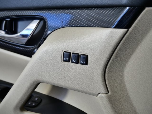 Used 2020 Nissan Rogue SL w/ Premium Package AWD/4WD image 28