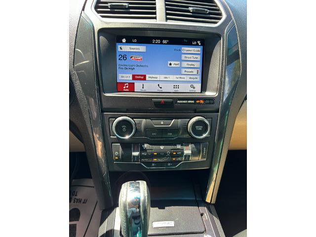 Certified 2017 Ford Explorer XLT w/ Equipment Group 201A FWD image 14