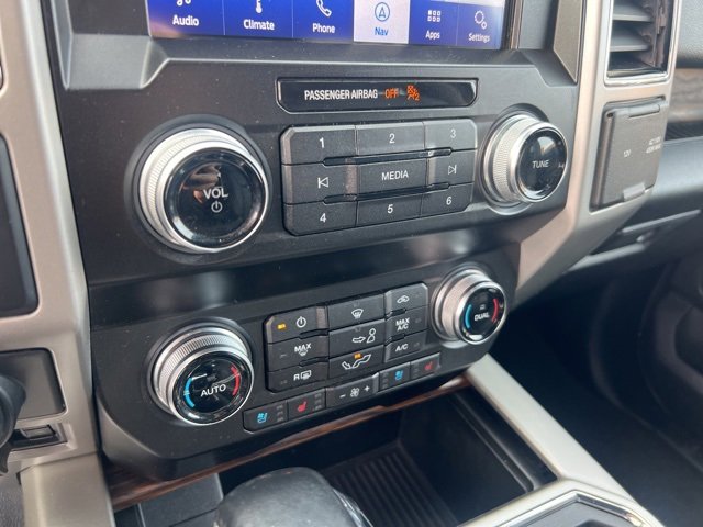 Certified 2019 Ford F150 Lariat w/ Equipment Group 502A Luxury image 16